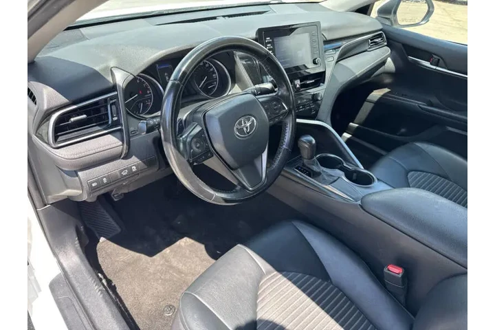 $18999 : 2021 Camry SE image 10