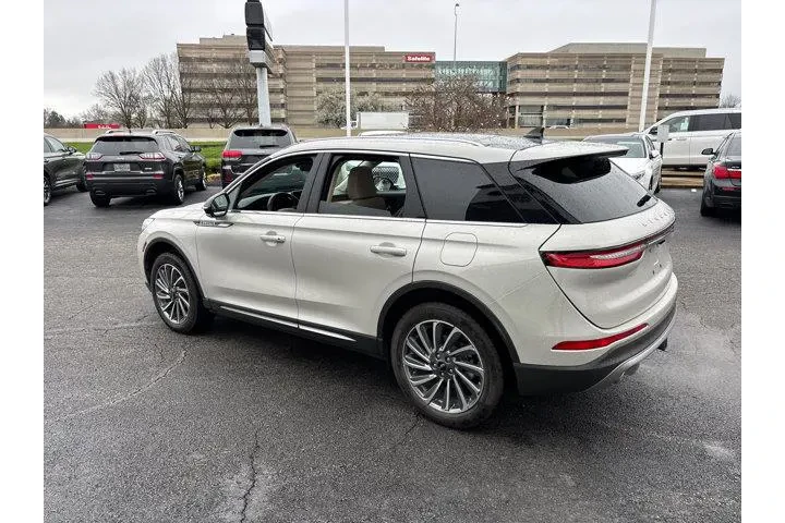 $36985 : Lincoln Corsair 2023 AWD Res image 5