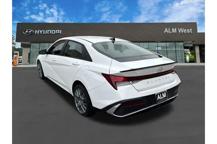 $18820 : Hyundai ELANTRA 2025 SEL Spo image 7