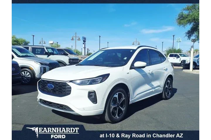 $29112 : Ford Escape 2024 AWD ST-Line image 1