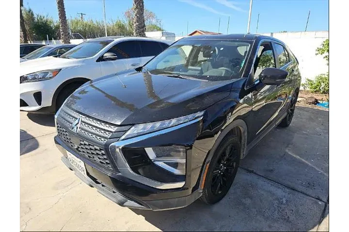 $13995 : Mitsubishi Eclipse Cross 202 image 5