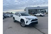 $23898 : Toyota RAV4 2023 AWD XLE 4dr thumbnail