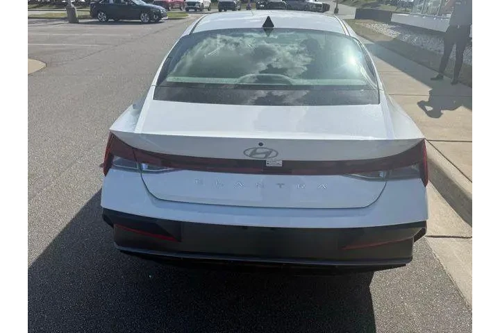 $21440 : Hyundai ELANTRA 2025 SEL Con image 7