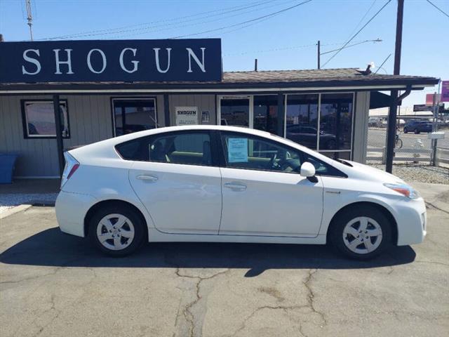 $9795 : 2011 Prius One image 3