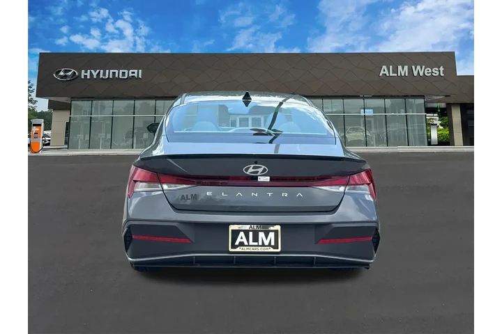 $21846 : Hyundai ELANTRA 2025 SEL Spo image 6
