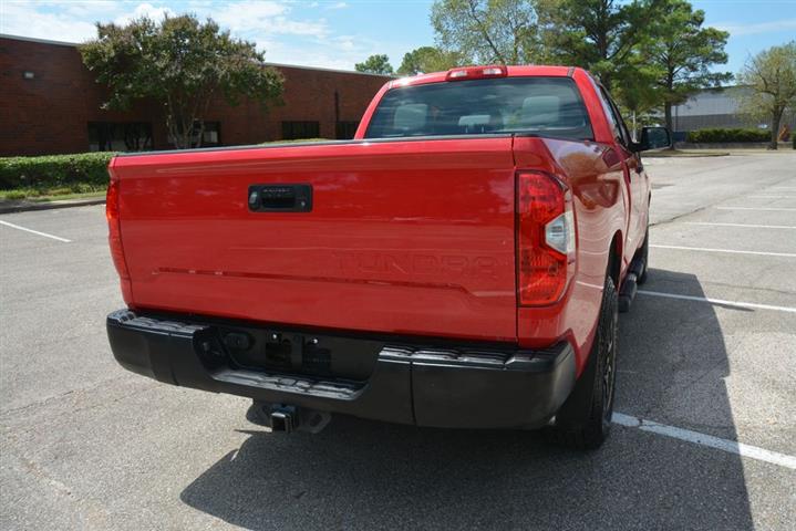 2016 Tundra SR image 7