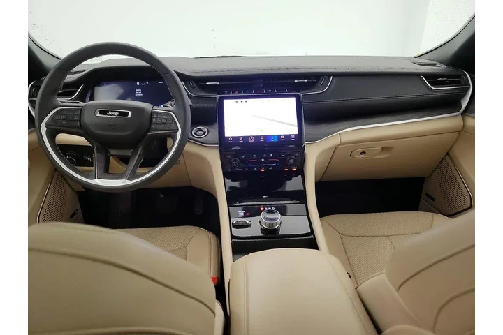 $37998 : Jeep Grand Cherokee 2024 4x4 image 9