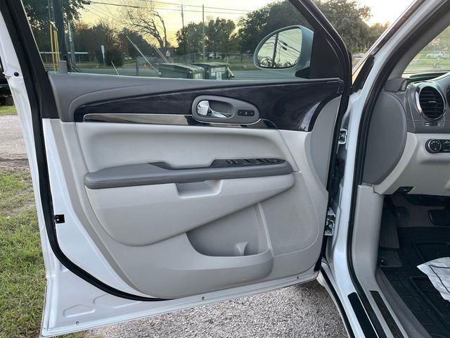 $19995 : 2017  Enclave Leather image 9