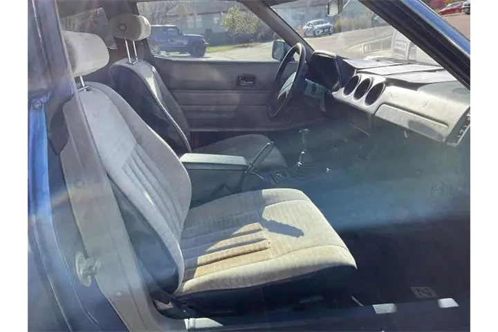 $8000 : Datsun 280ZX 1982 GL 2dr Hat image 10