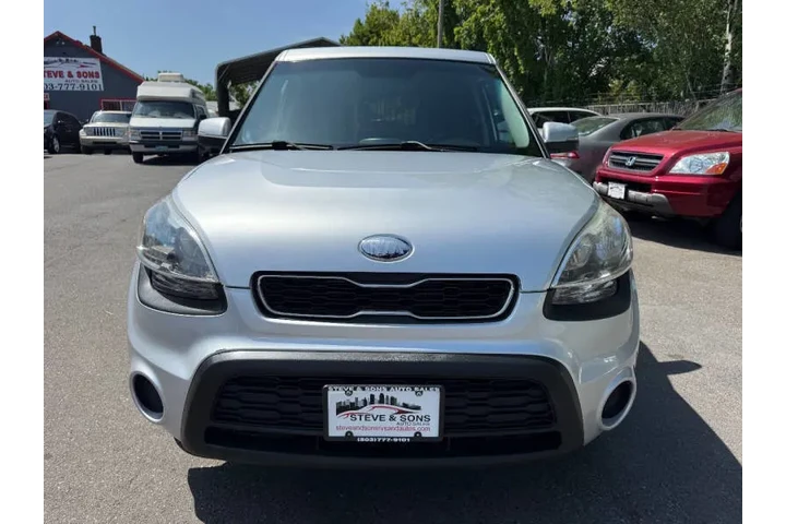 $4450 : 2013 Soul + image 6