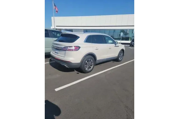 $35938 : Lincoln Nautilus 2023 AWD St image 6