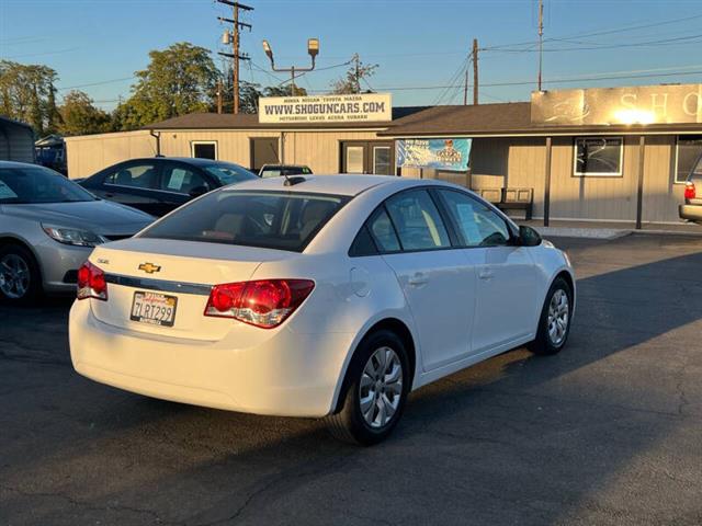 $8995 : 2015 Cruze LS Auto image 7