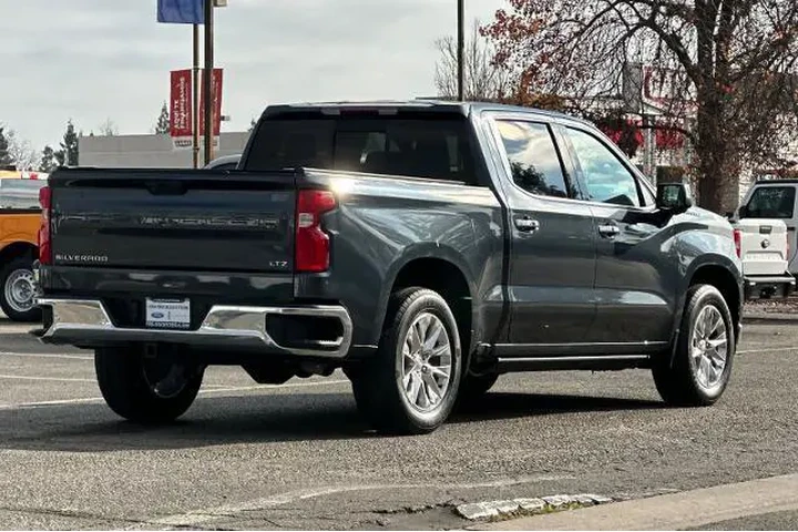 $38358 : Chevrolet Silverado 1500 202 image 2