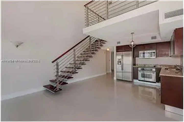 $4500 : Rental property with 2 bedro image 6