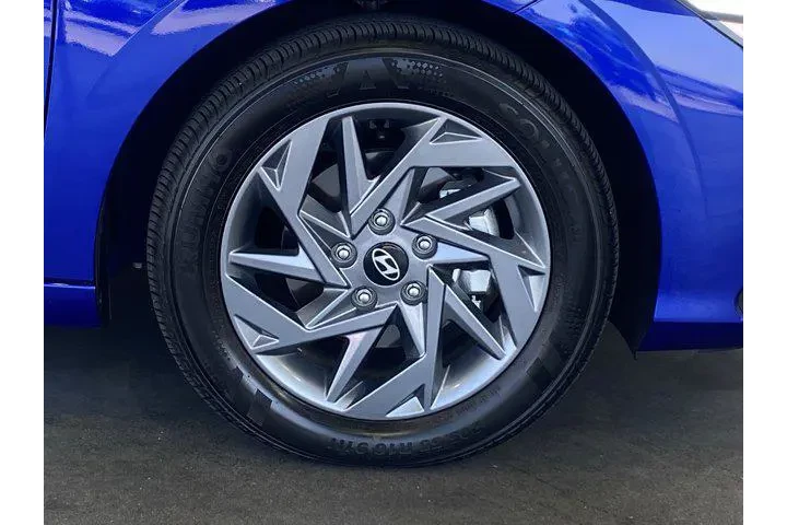 $22991 : Hyundai ELANTRA Hybrid 2024 image 5