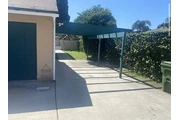 Couple This spacious 1-bedroom