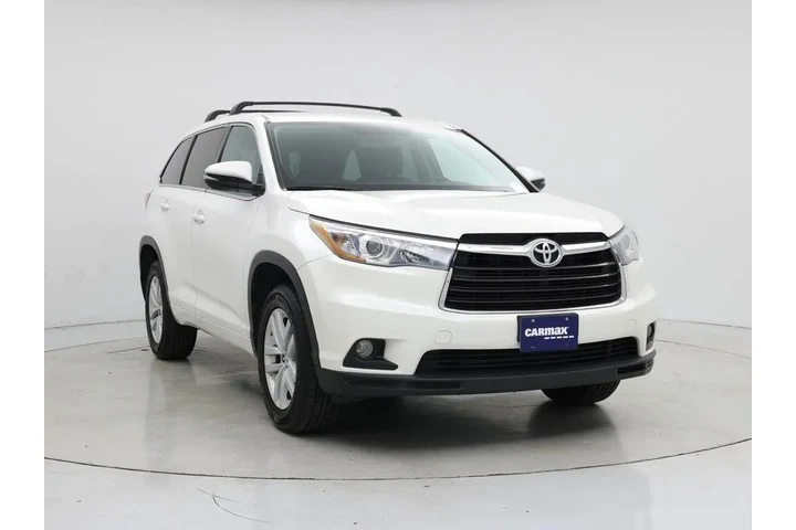 $21998 : Toyota Highlander 2015 LE 4d image 1