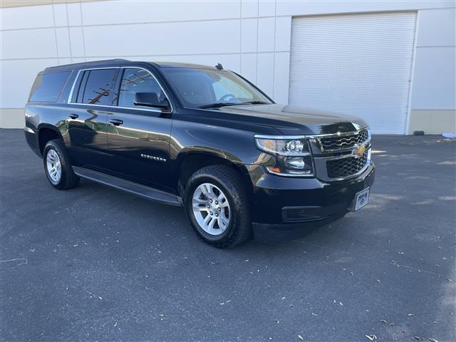 $12500 : 2015 Chevy Suburban LT $12,500 image 3