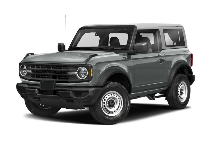 2023 Bronco Outer Banks image 2
