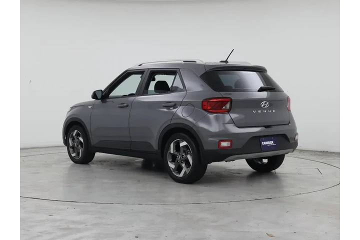 $17998 : Hyundai VENUE 2023 SEL 4dr C image 2