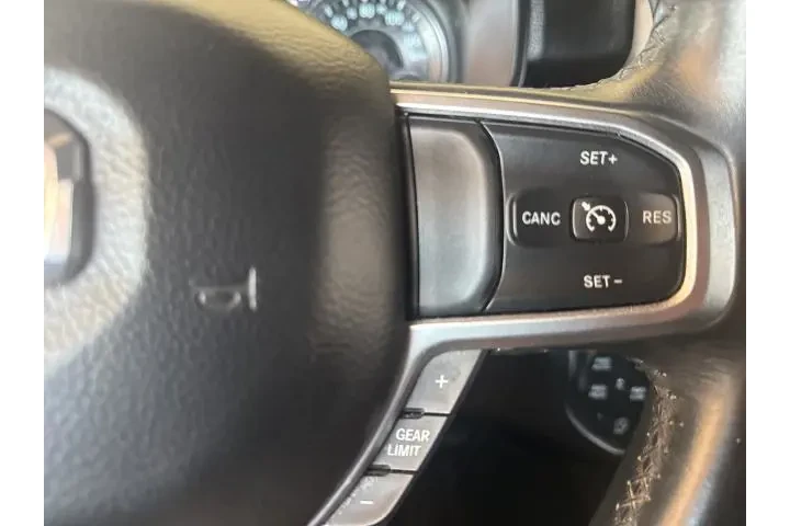 $25022 : Ram 1500 2019 4x4 Big Horn 4 image 10