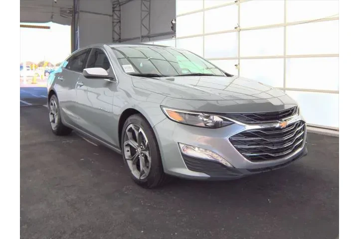 $22222 : Chevrolet Malibu 2024 LT 4dr image 3