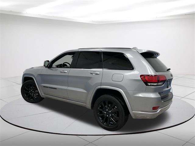 $26499 : Pre-Owned 2021 Grand Cherokee image 3