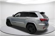 $26499 : Pre-Owned 2021 Grand Cherokee thumbnail