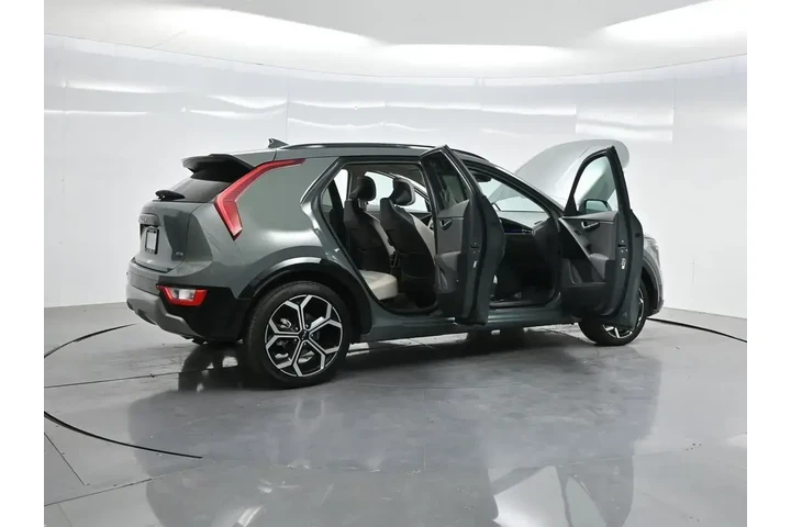 $22562 : Kia Niro 2023 EX 4dr Crossov image 5