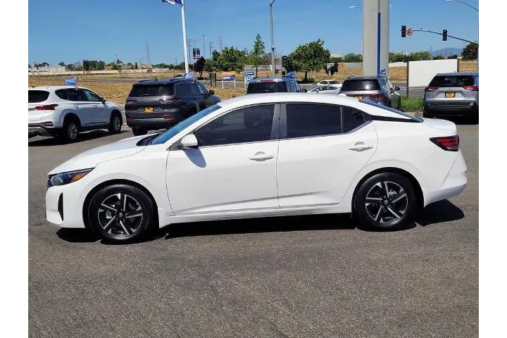 $21500 : Nissan Sentra 2025 SV 4dr Se image 7