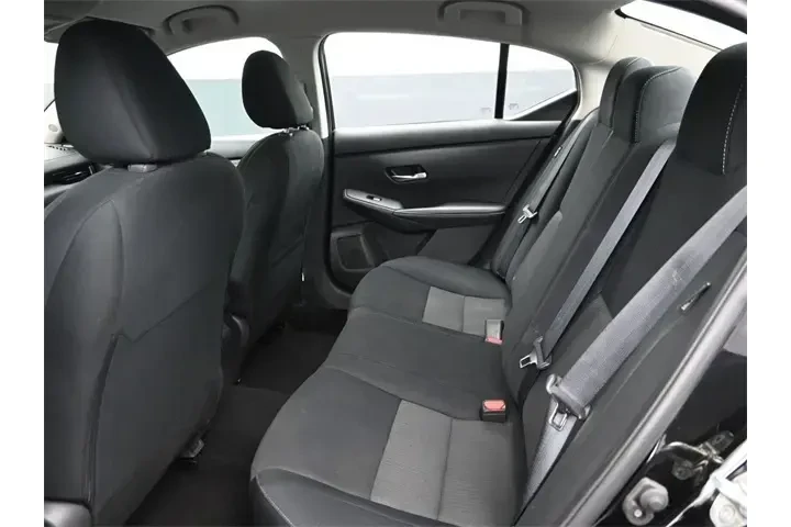 $16414 : Nissan Sentra 2023 SV 4dr Se image 10