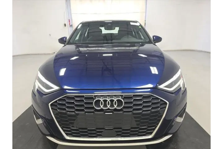 $22993 : Audi A3 2023 Premium 40 TFSI image 2