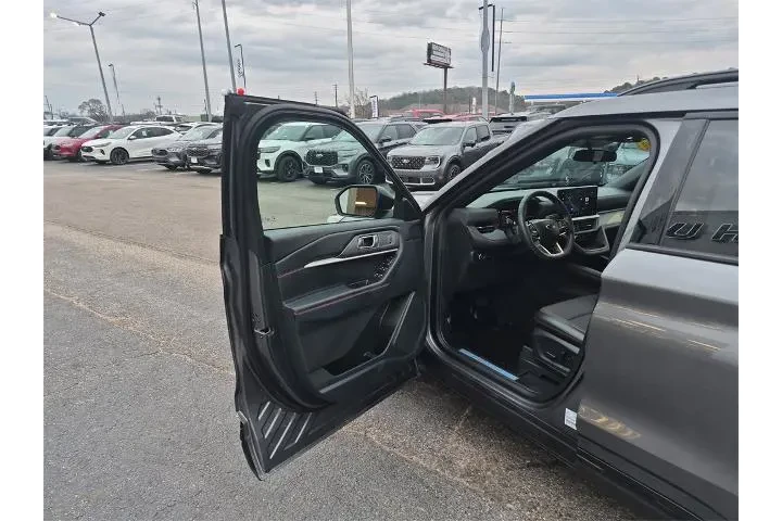 $37588 : Ford Explorer 2025 ST-Line 4 image 9