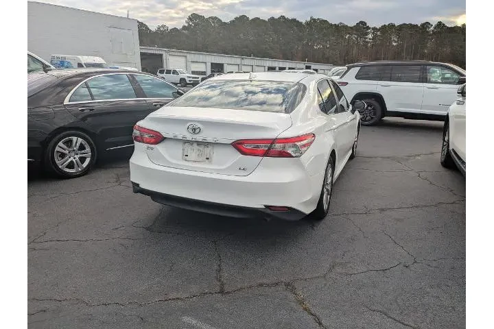 $20980 : Toyota Camry 2020 LE 4dr Sed image 5