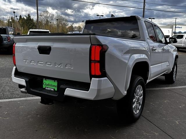 $39589 : 2024 Tacoma SR5 image 6