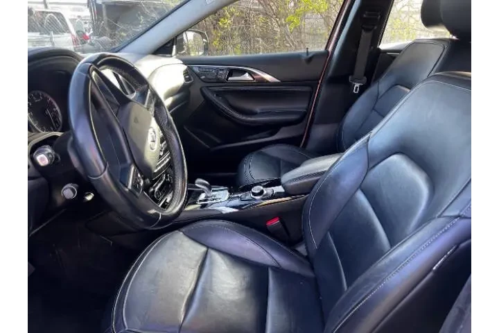 $15995 : 2017 QX30 Premium image 8