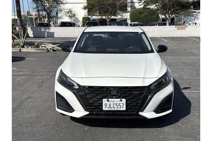 $20788 : Nissan Altima 2024 2.5 SR 4d image 1