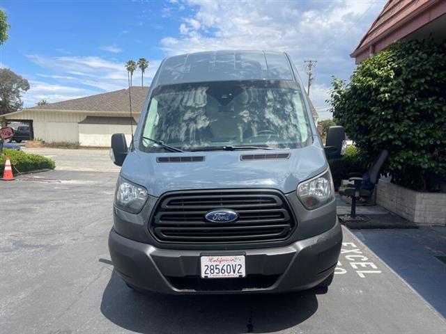 $29950 : 2019 Transit 250 Cargo van 25 image 6