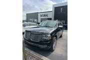 $18990 : Lincoln Navigator 2017 4x2 S thumbnail