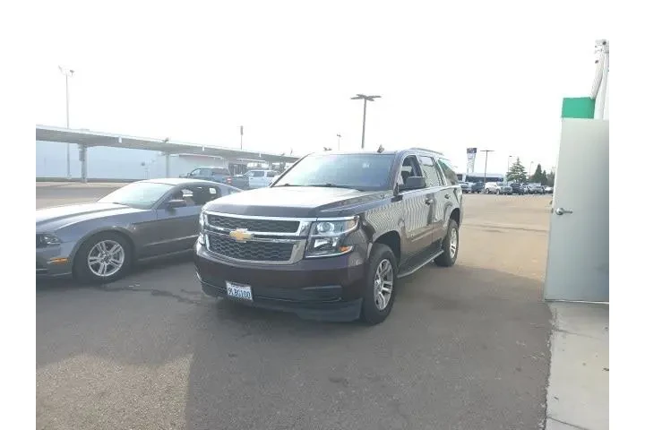 $26900 : Chevrolet Tahoe 2020 4x4 LS image 3