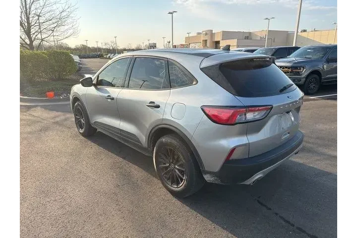 $20000 : Ford Escape 2022 AWD S 4dr S image 4