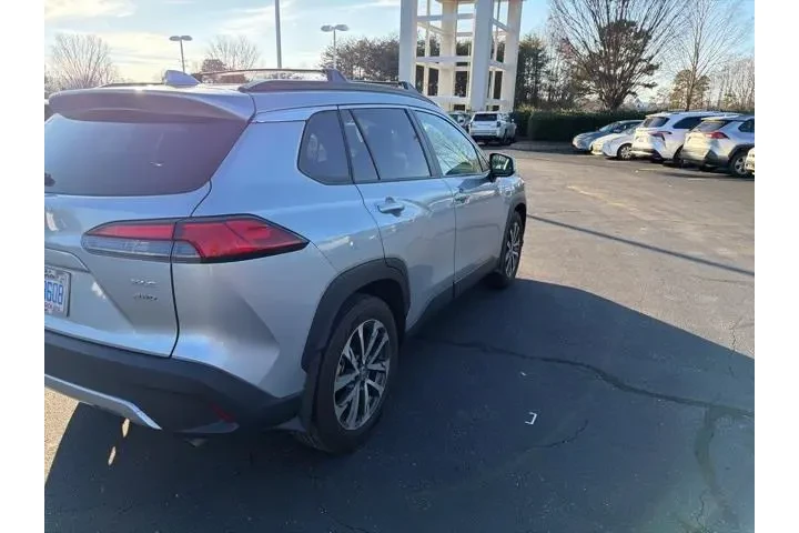 $26120 : Toyota Corolla Cross 2023 AW image 7