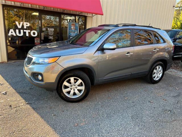 $4999 : 2012 Sorento LX image 2