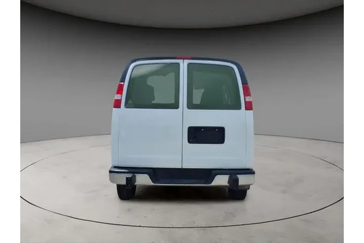 $25000 : Chevrolet Express 2020 2500 image 4