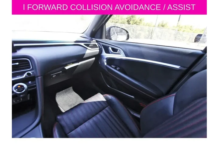 $26685 : Genesis G70 2023 2.0T 4dr Se image 8