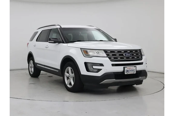 $14998 : Ford Explorer 2017 AWD XLT 4 image 1