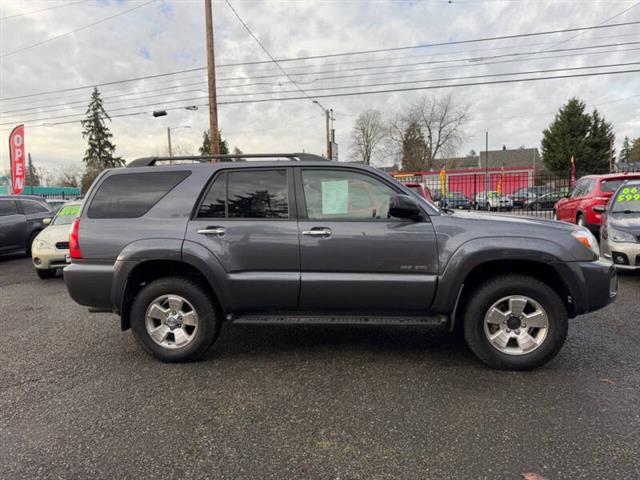 $13995 : 2006 4Runner SR5 image 9