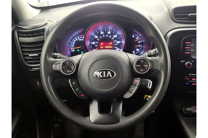 $12998 : Kia Soul 2017 + 4dr Crossove image 10