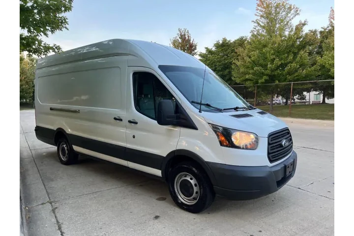 $1 : 2016 Transit 250 image 4