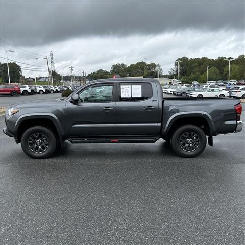 $37493 : PRE-OWNED 2022 TOYOTA TACOMA image 2